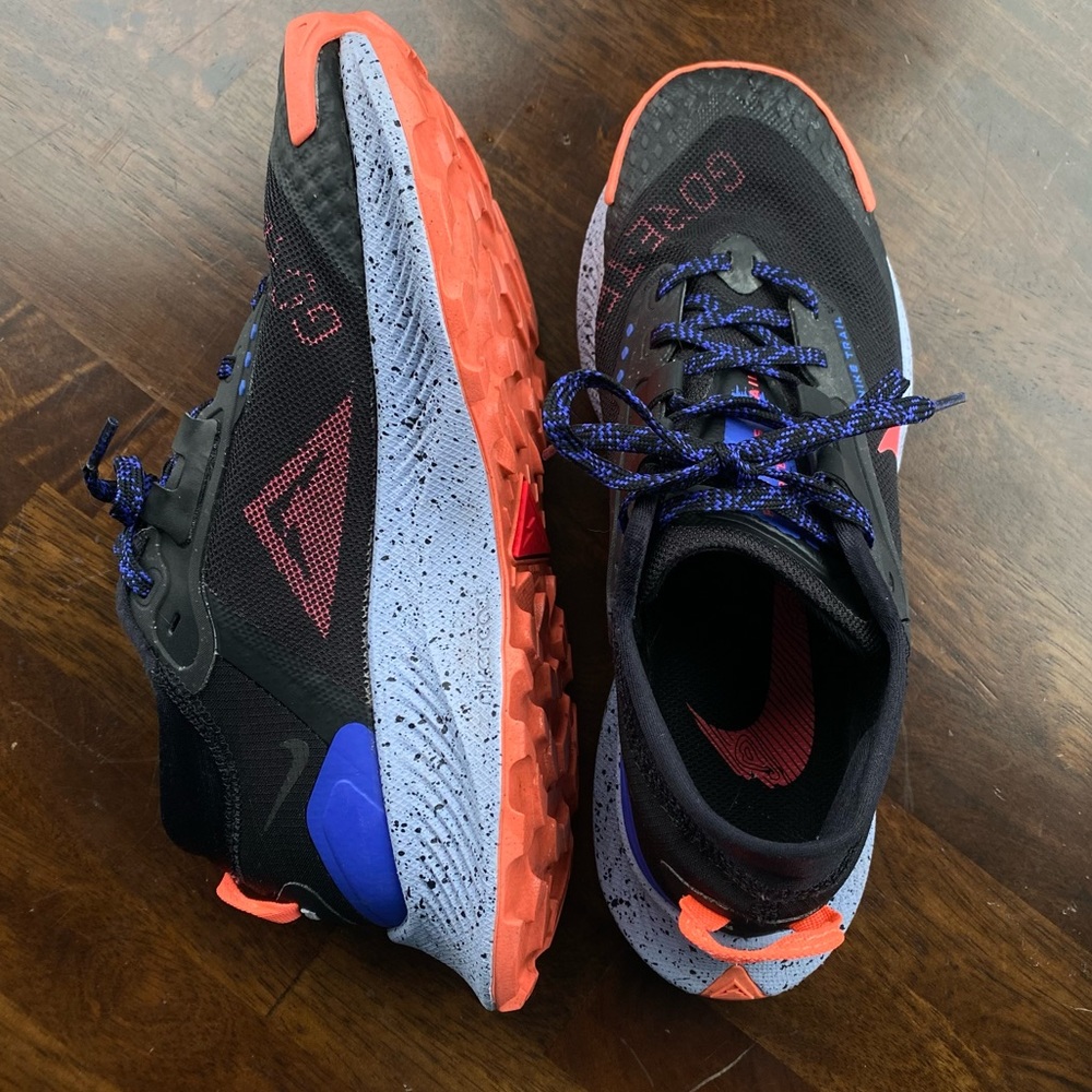 Nike Pegasus Trail 3 GORE-TEX- Women's Waterproof Trail Running Shoe- Size 7